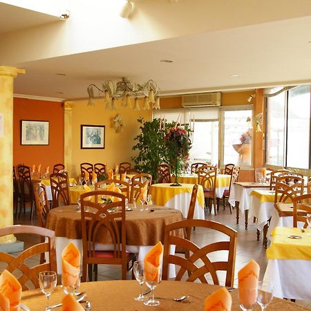 Hotel Le Roi Gourmand Pamiers Exteriör bild